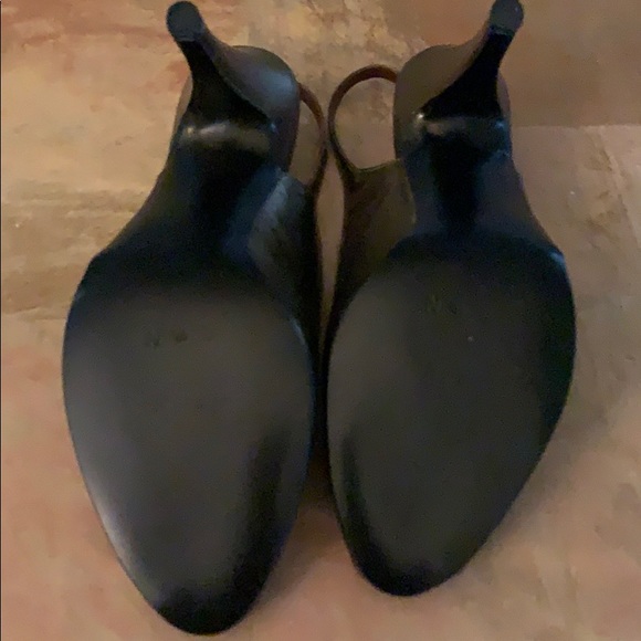 GOLD NINA SLING BACKS - Picture 4 of 6